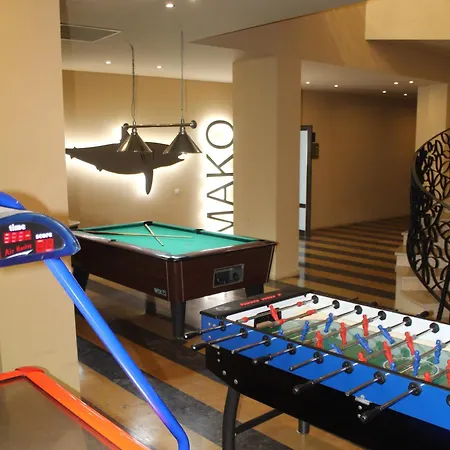 Barcelo Royal ساني بيتش