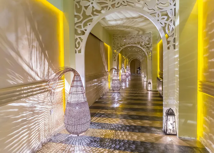 Курортный комплекс Barcelo Royal