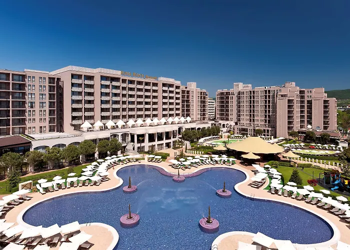 Курортный комплекс Barcelo Royal