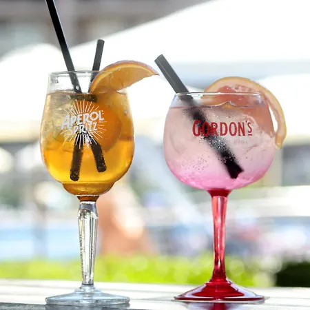 리조트 Barcelo Royal 5*