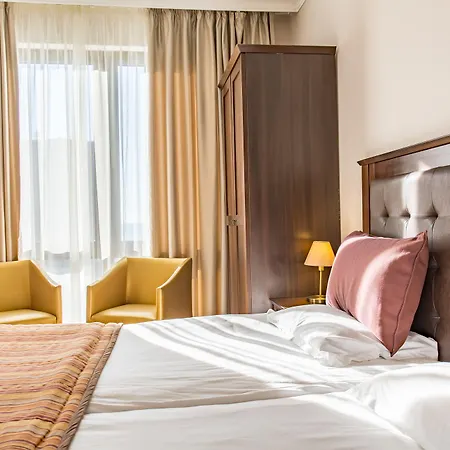 Barcelo Royal Resort
